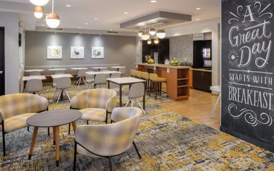 Photo 3 - TownePlace Suites by Marriott Lancaster, CA