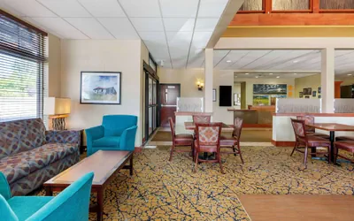 Photo 4 - Best Western Golden Prairie Inn & Suites