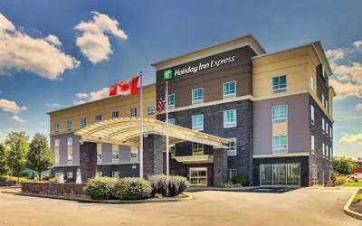 Photo 2 - Holiday Inn Express Cheektowaga North East by IHG
