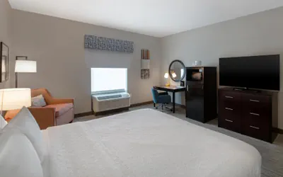 Photo 5 - Hampton Inn & Suites Harvey/New Orleans West Bank