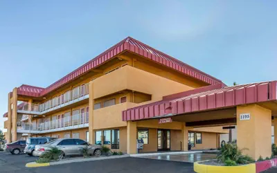 Photo 2 - Quality Inn Needles