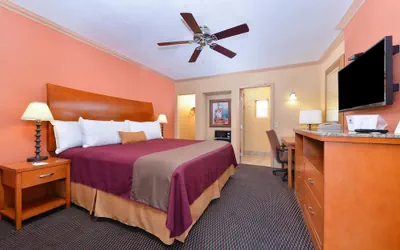 Photo 5 - Americas Best Value Inn Porterville