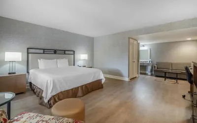 Photo 2 - SureStay Hotel by Best Western Camarillo
