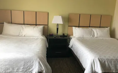 Photo 4 - Candlewood Suites Midland SW by IHG