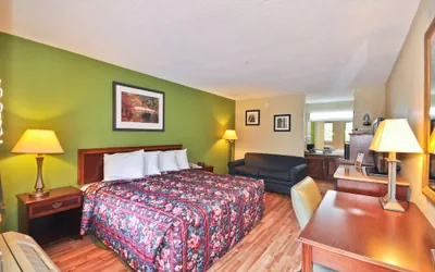 Photo 2 - Country Hearth Inn & Suites Marietta