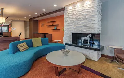 Photo 2 - Fairfield Inn & Suites Elkhart