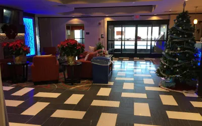 Photo 3 - Comfort Suites Uniontown