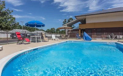 Photo 2 - Quality Inn Pinehurst Area