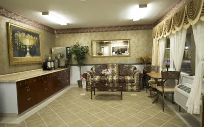 Photo 4 - Executive Inn And Suites