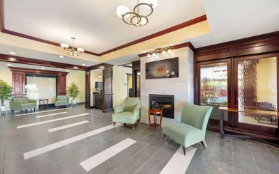 Photo 3 - Best Western Plus Pratt