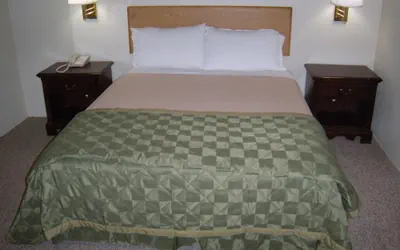 Photo 4 - Western Motel