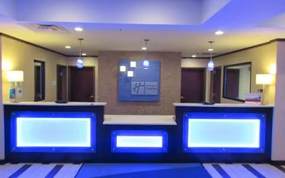 Photo 3 - Holiday Inn Express & Suites Butler by IHG