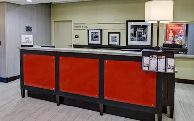 Photo 5 - Hampton Inn & Suites Ada