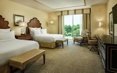 Photo 4 - Woolley’s Classic Suites