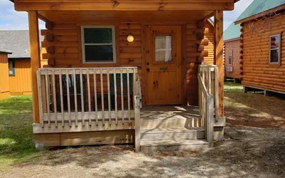 Photo 4 - Cabins of Mackinaw