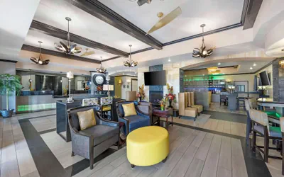 Photo 3 - Best Western Plus Emerald Inn & Suites