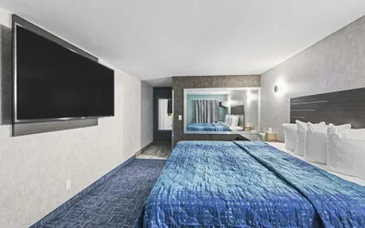 Photo 4 - Hotel Opus Bronx