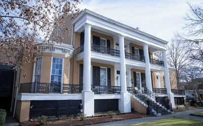 Photo 2 - The Inn at Cedar Grove
