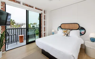 Photo 3 - The Brick Hotel