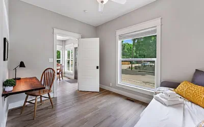 Photo 4 - Cozy Chic Home in Downtown Loveland!