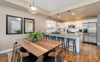 Photo 2 - Amazing Urban Townhome Near Breweries & River!