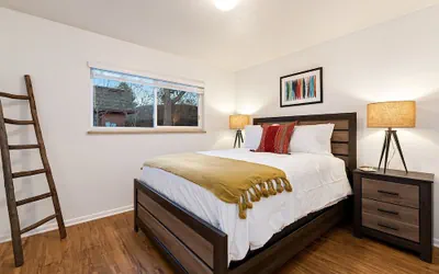 Photo 4 - Stylish Getaway W/ Designer Touches - Free Bikes