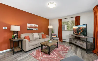 Photo 2 - Terra Cotta Suite | Cozy Spot in Old Town FoCo