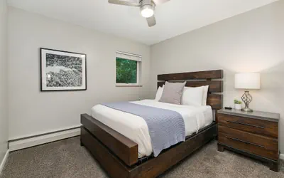 Photo 4 - Lavender Suite Relaxed, Walkable Old Town Stay