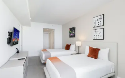 Photo 3 - Beachfront Condos at HR by Cielo Stays