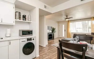 Photo 4 - Cozy Arcadia Hideaway W/charm & Style!