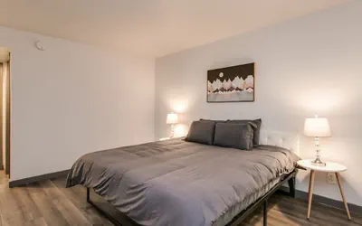 Photo 4 - Old Town Scottsdale 2-bdrm Gem!