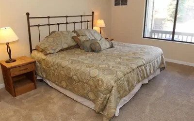 Photo 3 - Seven Springs 1 Bedroom Deluxe Condo, Pet Friendly! by RedAwning