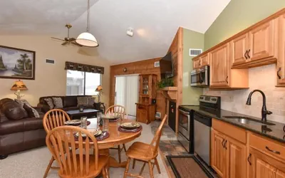 Photo 5 - Seven Springs 1 Bedroom Premium Condo, Ski In/Ski Out by RedAwning