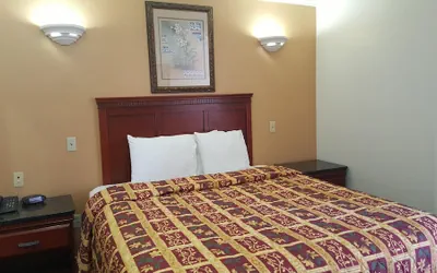 Photo 3 - Royal Inn Motel, Compton CA