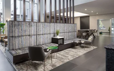 Photo 3 - Hampton Inn & Suites Rochester Downtown
