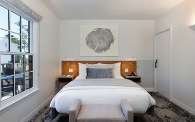 Photo 5 - Carmel Beach Hotel
