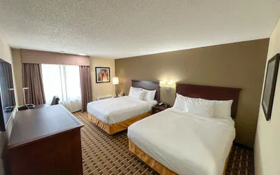 Photo 4 - Sonesta Essential Hotels Overland Park