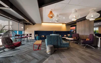 Photo 4 - Tru By Hilton Novi Detroit