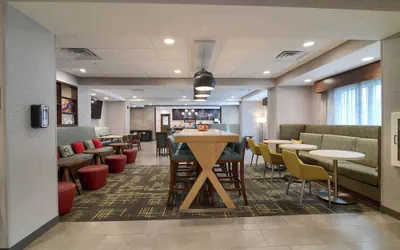 Photo 5 - Hampton Inn Lincoln White Mountains
