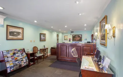 Photo 3 - Edgewater Inn