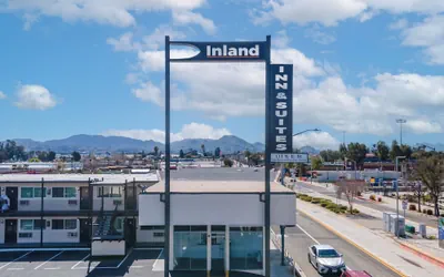 Photo 2 - Inland Inn & Suites