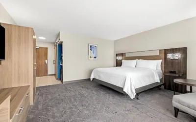 Photo 4 - Holiday Inn Express & Suites Phoenix West Tolleson by IHG