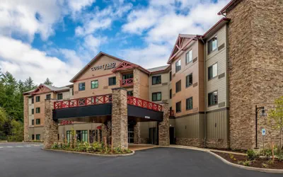 Photo 2 - Courtyard By Marriott Olympia