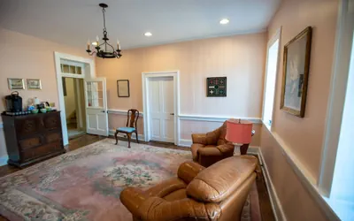 Photo 3 - Thomas Rose Inn