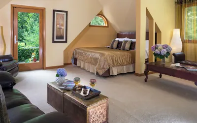 Photo 5 - Cherry Valley Manor Luxury Bed and Breakfast