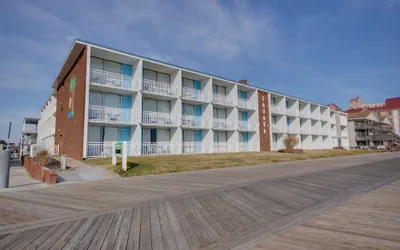 Photo 2 - Sahara Motel