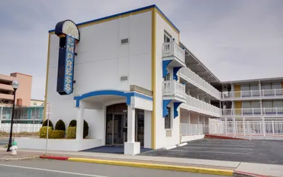 Empress Motel