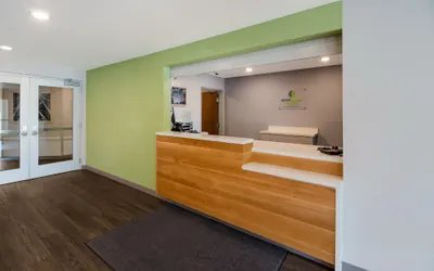Photo 3 - Woodspring Suites Wixom - Novi