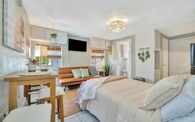 Photo 5 - The Seashell Suites