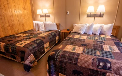 Photo 4 - Castle Mountain Lodge